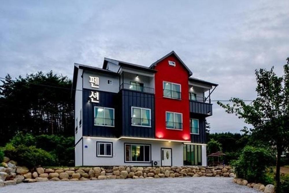 Gangneung Luluberry Pension Esterno foto